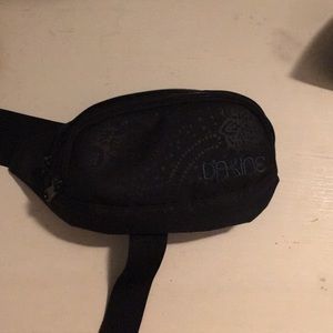 Dakine Fanny pack